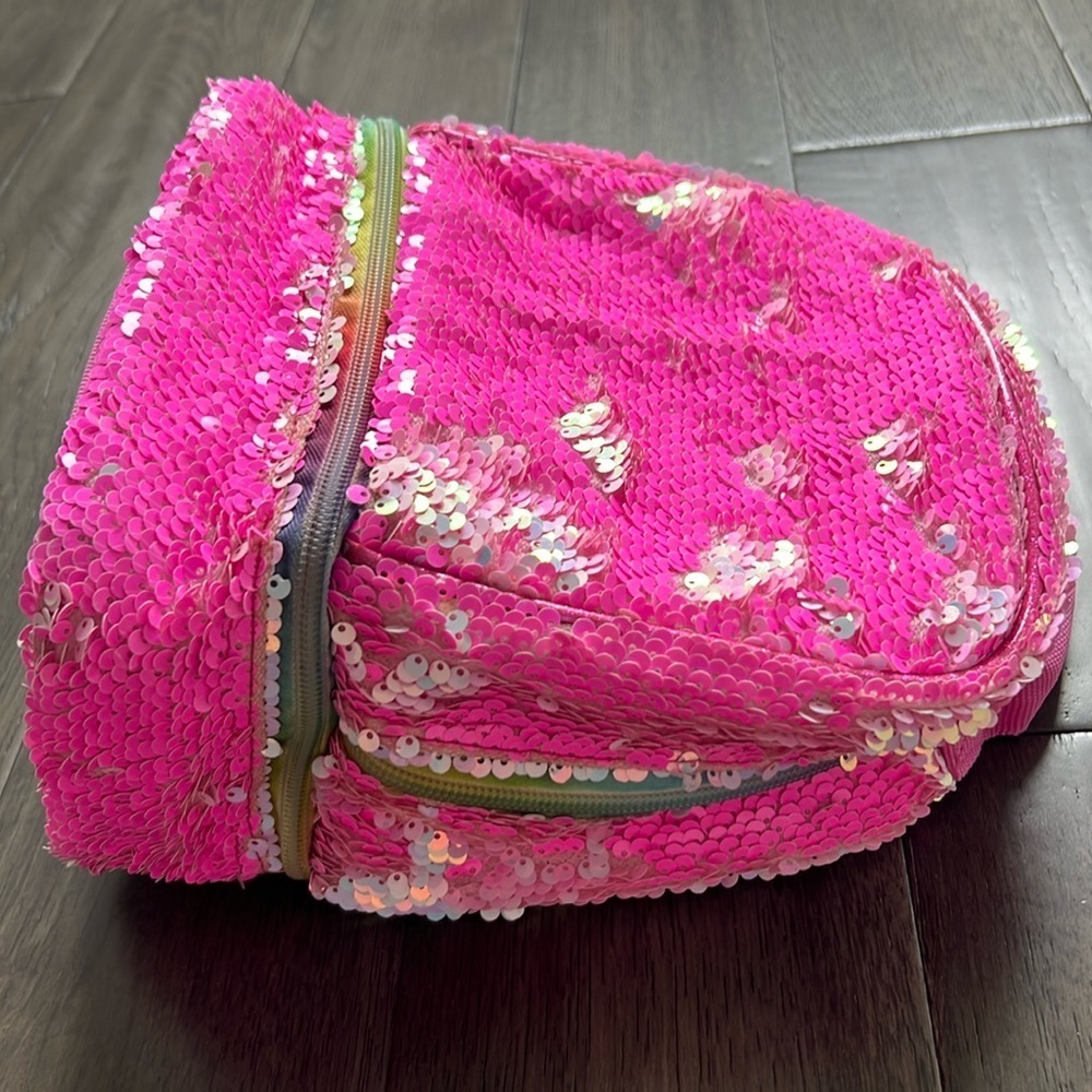 Reversible Sequin iridescent lunchbox with rainbow zipper